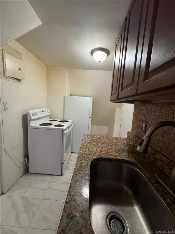 10220 Remington ST, Jamaica, NY 11435