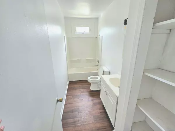 483 Ferry Street #1, New Haven, CT 06513