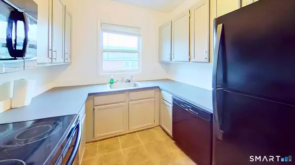 72 Chestnut Street #APT 6, Norwalk, CT 06854