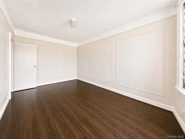 700 Oakland PL #3A, Bronx, NY 10457