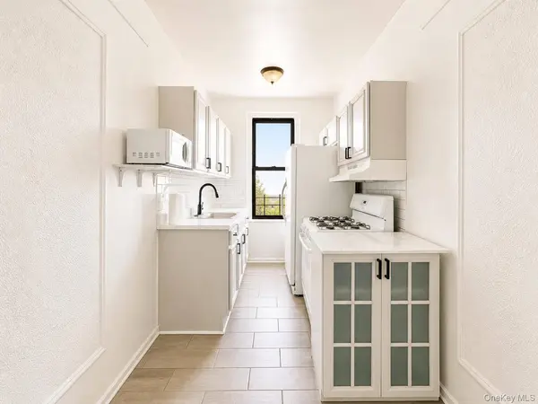 700 Oakland PL #3A, Bronx, NY 10457