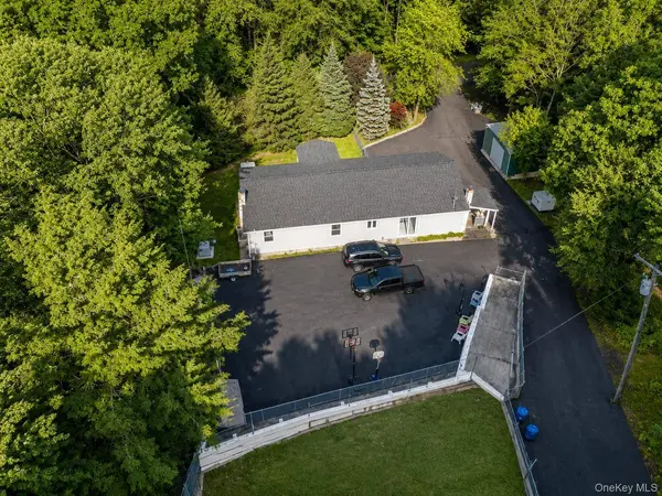 274 Grey RD, South Fallsburg, NY 12779