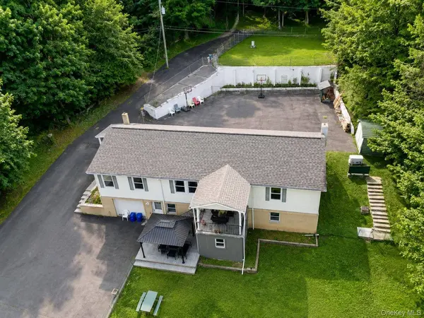 274 Grey RD, South Fallsburg, NY 12779