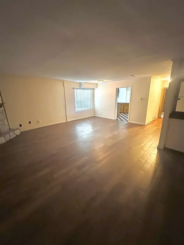 2093 WOODEN HEART CT #27, Memphis, TN 38116