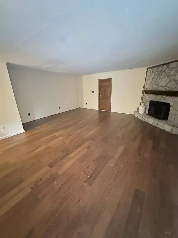 2093 WOODEN HEART CT #27, Memphis, TN 38116