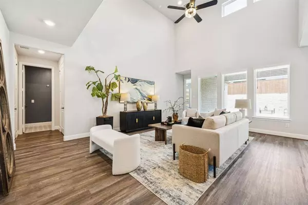 209 Savannah Lane, Oak Point, TX 75068