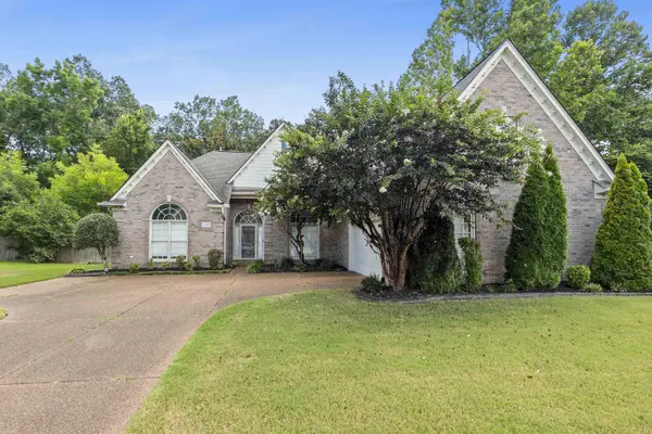 9143 RASPBERRY LN, Cordova, TN 38016