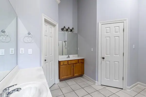 9143 RASPBERRY LN, Cordova, TN 38016