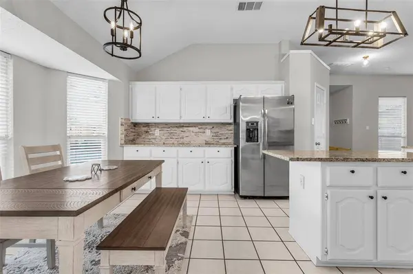 308 Glen Ridge Drive, Murphy, TX 75094