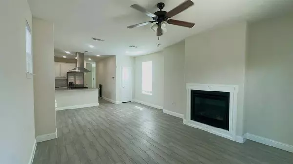 2239 Anderson Street, Dallas, TX 75215