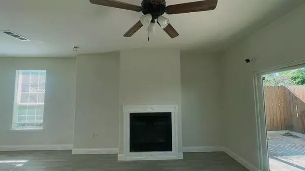 2239 Anderson Street, Dallas, TX 75215