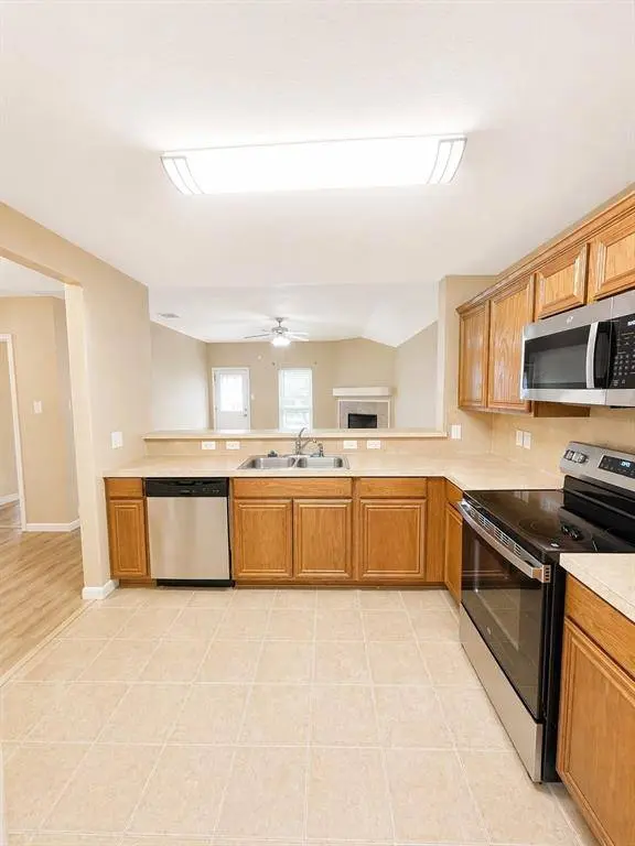 4553 High Cotton Trail, Fort Worth, TX 76179