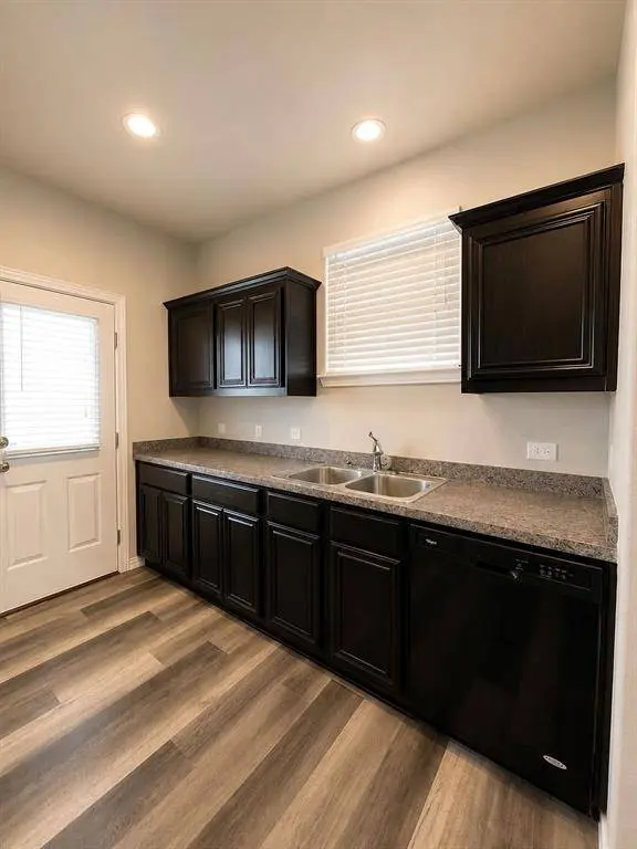 2024 Belshire Court, Fort Worth, TX 76140