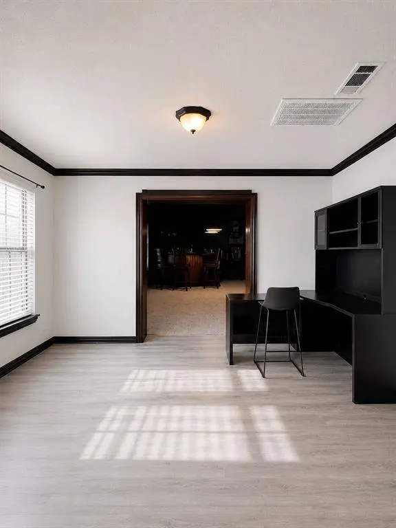 754 Cedarwood Drive, Cedar Hill, TX 75104
