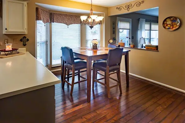 303 Town Square Circle, Cold Spring, KY 41076