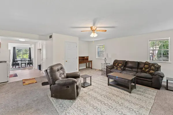 112 Valley Drive, Florence, KY 41042