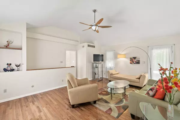 1468 N Bend Road, Hebron, KY 41048