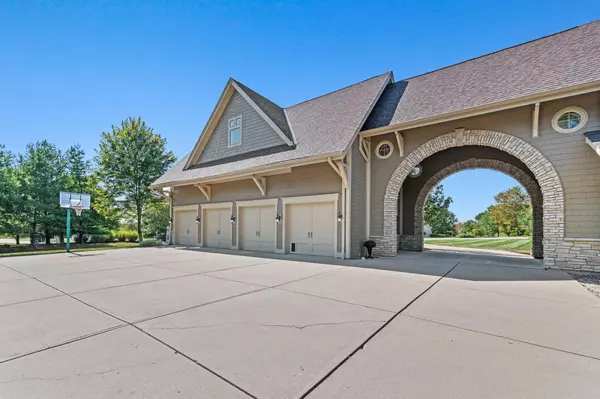 2424 Royal Castle Way, Union, KY 41091