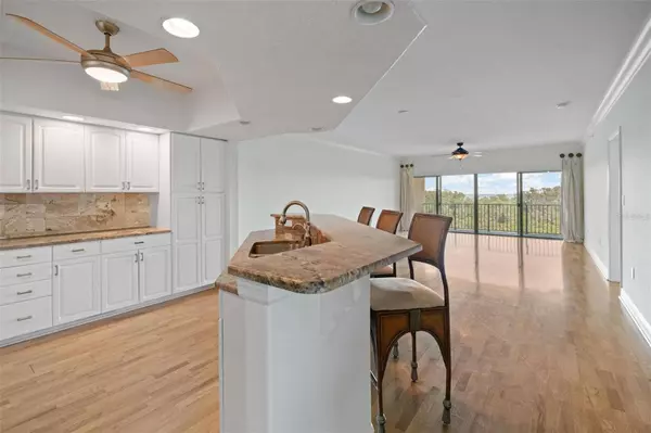 1695 PINELLAS BAYWAY S #E6, St Petersburg, FL 33715