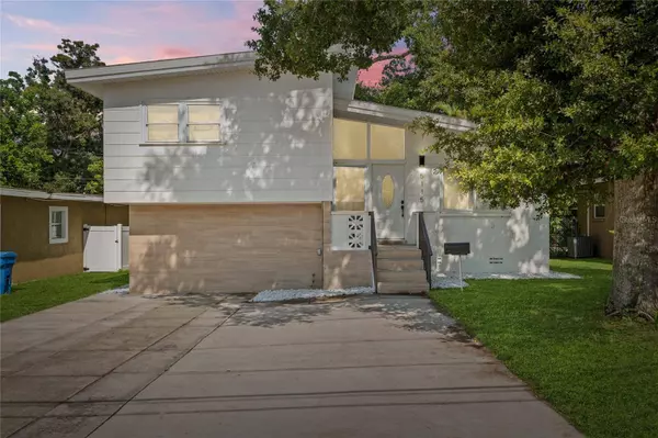 5115 16TH ST N, St Petersburg, FL 33703