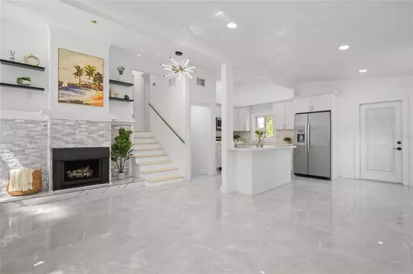 5115 16TH ST N, St Petersburg, FL 33703