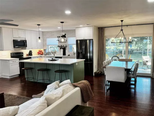 11600 75TH AVE, Seminole, FL 33772