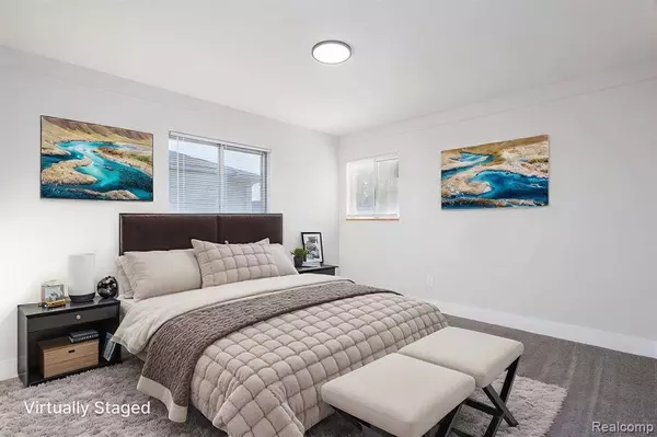 23162 Lambrecht Avenue, Eastpointe, MI 48021