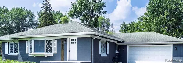 3287 Kilmer Drive, Troy, MI 48083