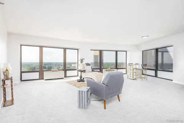 5000 Town CTR #2001, Southfield, MI 48075