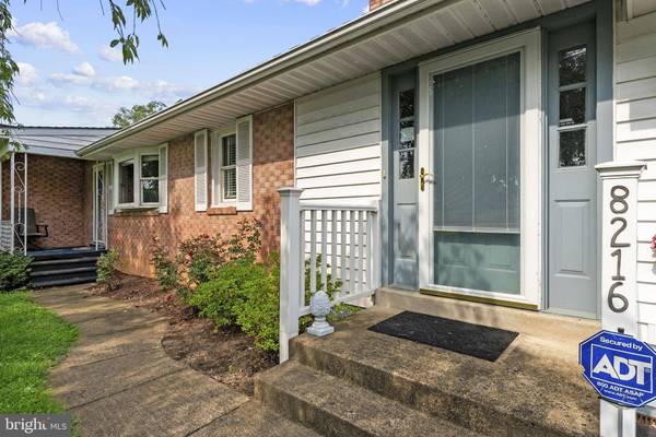 8216 GREENWICH RD, Catlett, VA 20119