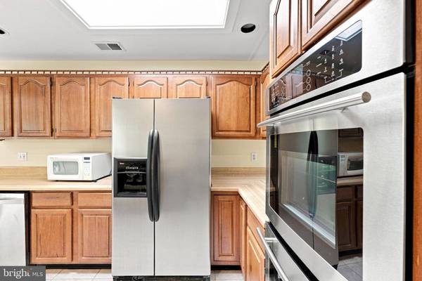 8216 GREENWICH RD, Catlett, VA 20119