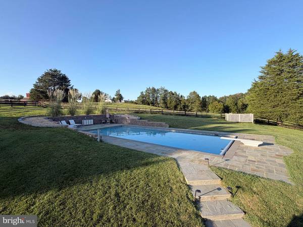 9593 SPRINGS RD, Warrenton, VA 20186