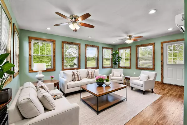 1540 Harrodsburg Road, Lawrenceburg, KY 40342