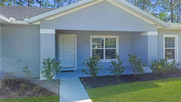 7 SMITH TRL, Palm Coast, FL 32164