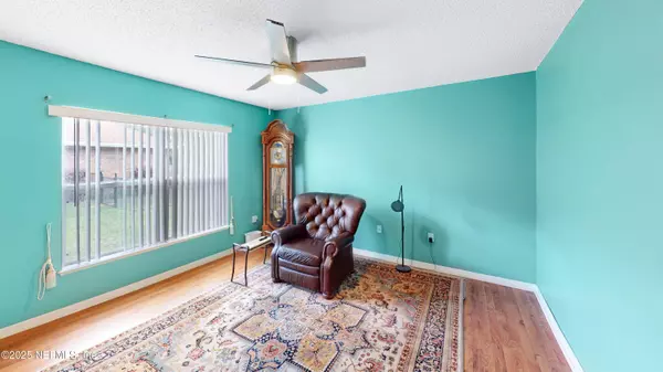 124 LINDSAY DR, Palm Coast, FL 32137