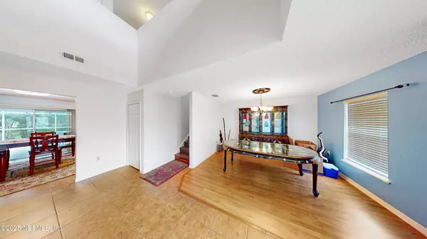 124 LINDSAY DR, Palm Coast, FL 32137