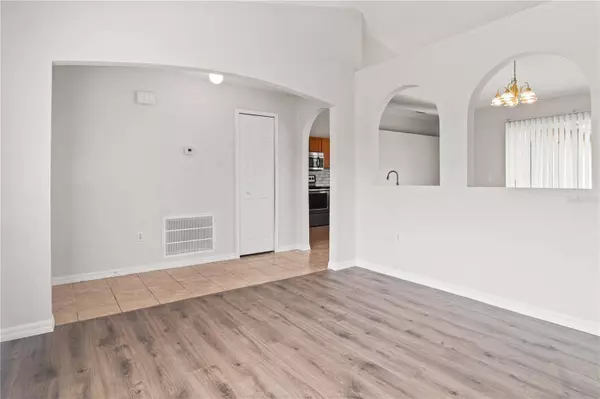 3143 GRAYTON DR, Spring Hill, FL 34609