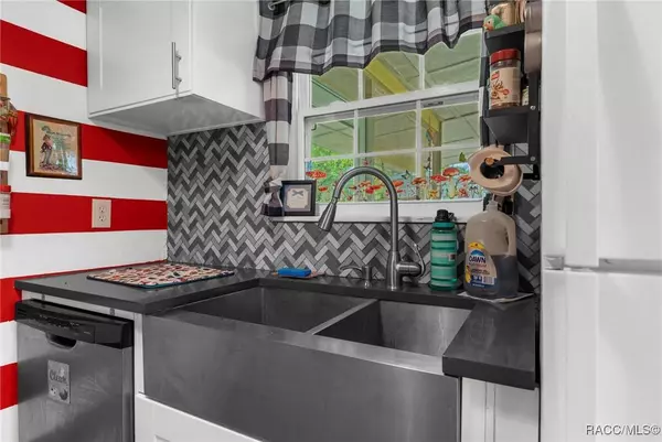 6400 Talbot CIR, Spring Hill, FL 34606