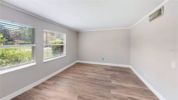 1815 CLEARBROOKE DR, Clearwater, FL 33760