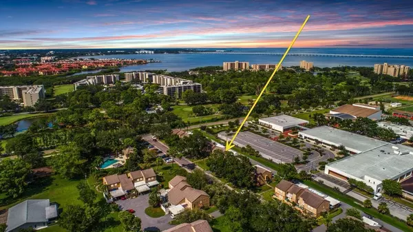 1815 CLEARBROOKE DR, Clearwater, FL 33760