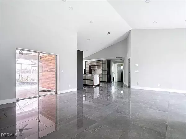 4209 NW 20th TER, Cape Coral, FL 33993