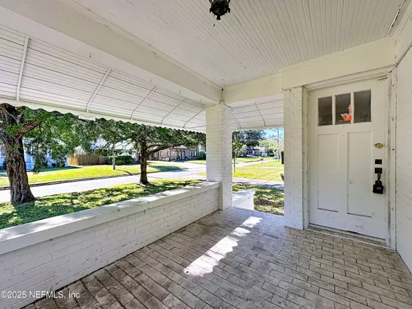 943 INGLESIDE AVE, Jacksonville, FL 32205