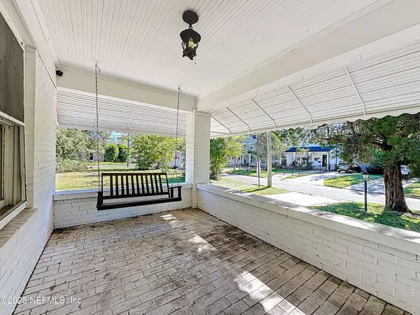 943 INGLESIDE AVE, Jacksonville, FL 32205