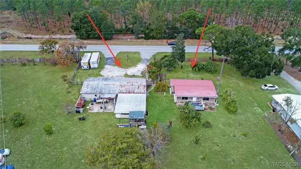 11455 SE HIGHWAY 464C, Ocklawaha, FL 32179