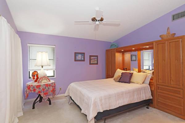 3358 Perimeter DR 3358, Greenacres, FL 33467