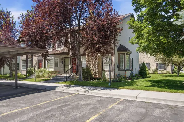 58 S GENEVA DR, Midway, UT 84049