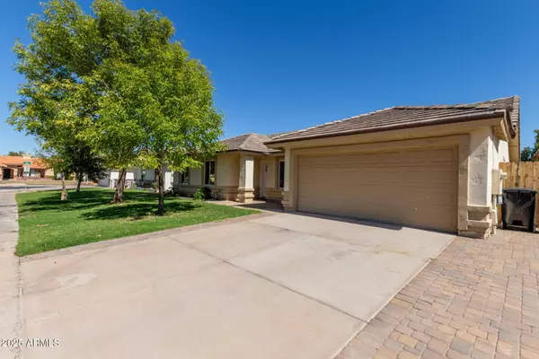 641 N 38TH Street, Mesa, AZ 85205