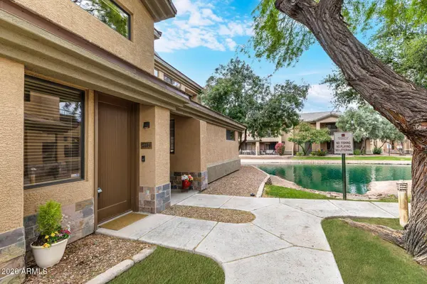 705 W QUEEN CREEK Road #2114, Chandler, AZ 85248