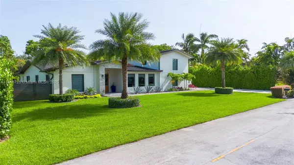 7570 SW 60th St, Miami, FL 33143