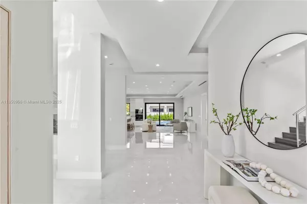 4240 SW 84th Ave, Miami, FL 33155